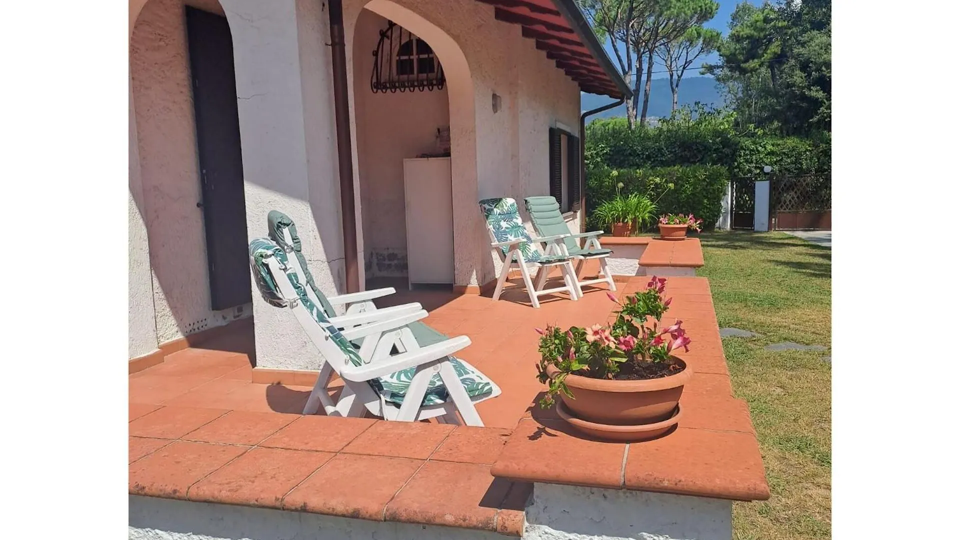 Villa Claudia Massa