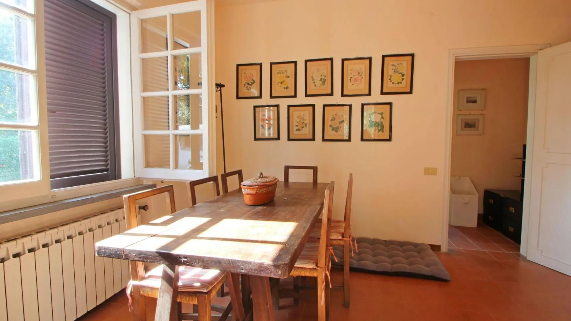 Villa Claudia Massa